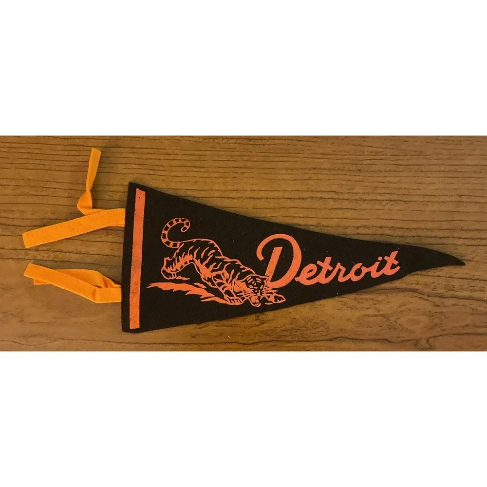 1950s Vintage Detroit Tigers Baseball Mini Pennant RARE HTF